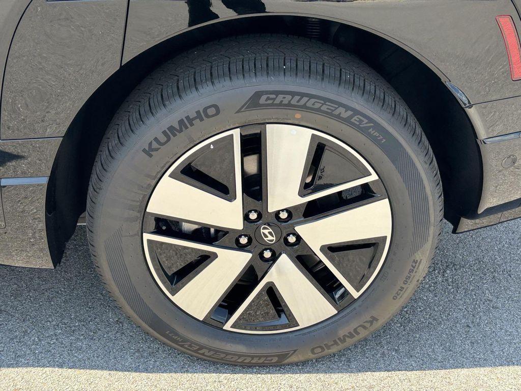 new 2026 Hyundai IONIQ 9 car, priced at $66,530