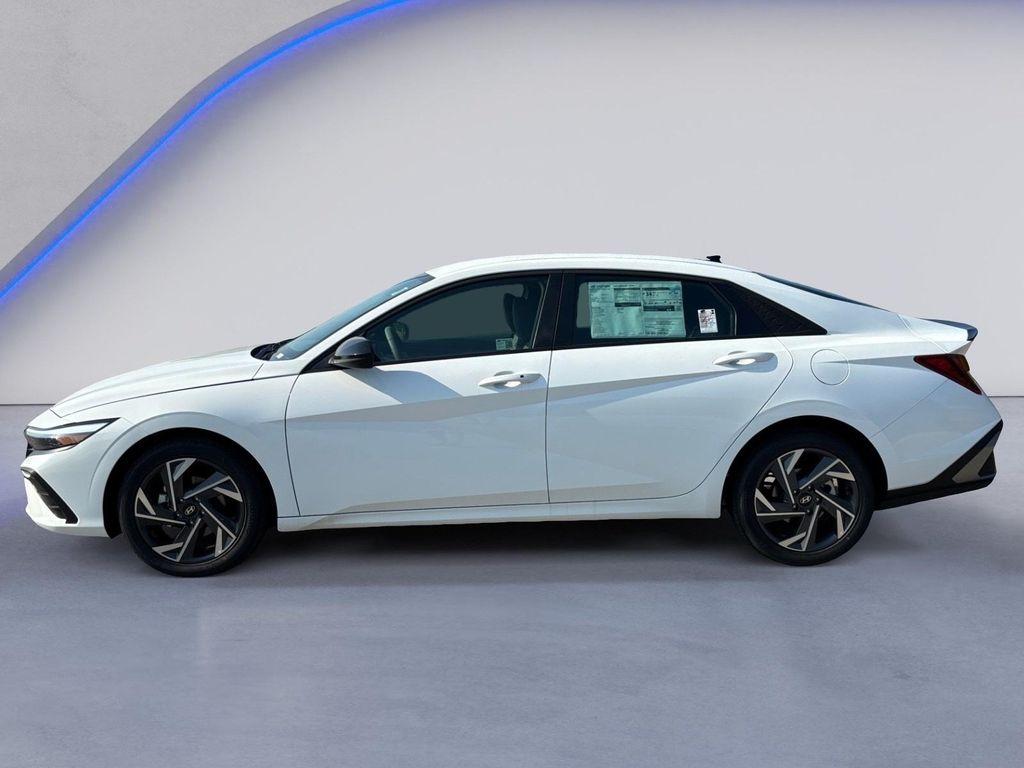 new 2025 Hyundai Elantra car, priced at $23,006