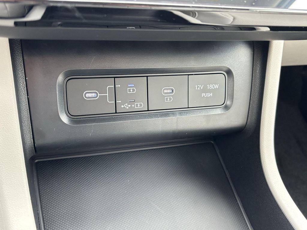 new 2025 Hyundai Tucson car, priced at $39,617