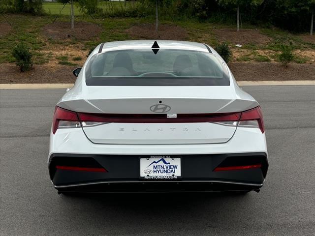 new 2024 Hyundai Elantra car, priced at $22,235