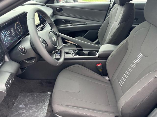 new 2025 Hyundai Elantra car, priced at $27,098