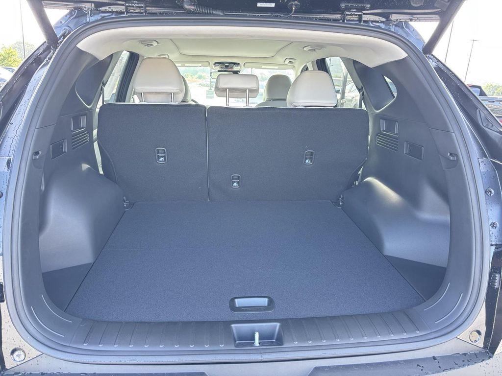 new 2025 Hyundai TUCSON Hybrid car, priced at $35,527