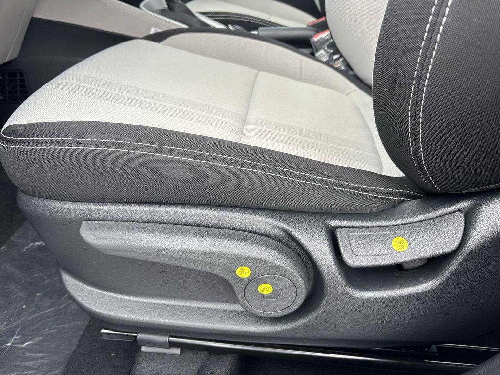 new 2025 Hyundai Venue car, priced at $23,243