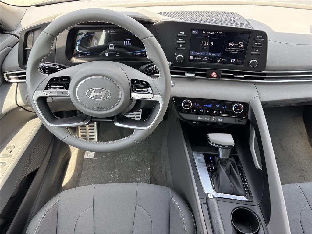 new 2025 Hyundai Elantra car, priced at $22,628