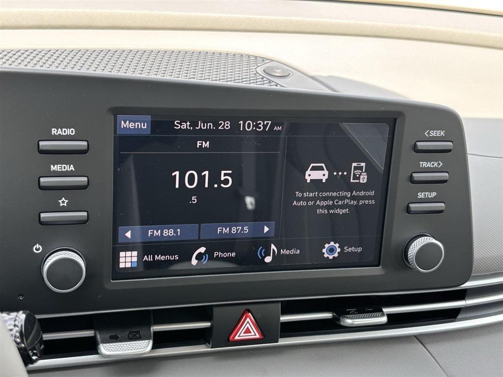 new 2025 Hyundai Elantra car, priced at $22,628