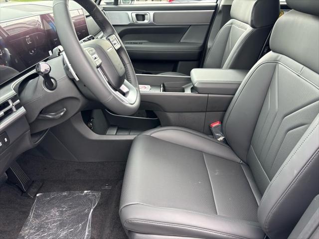 new 2025 Hyundai Santa Fe car, priced at $38,905