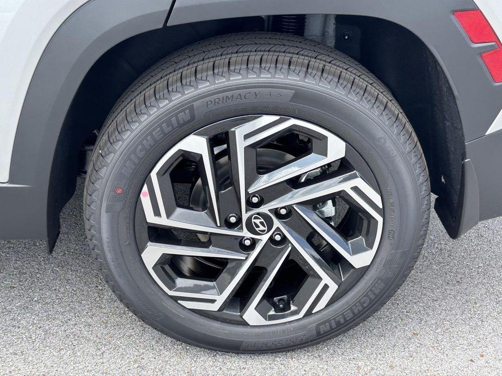 new 2025 Hyundai Tucson car, priced at $38,431