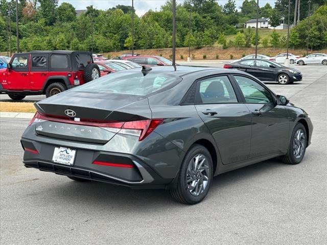 new 2024 Hyundai Elantra car, priced at $21,770