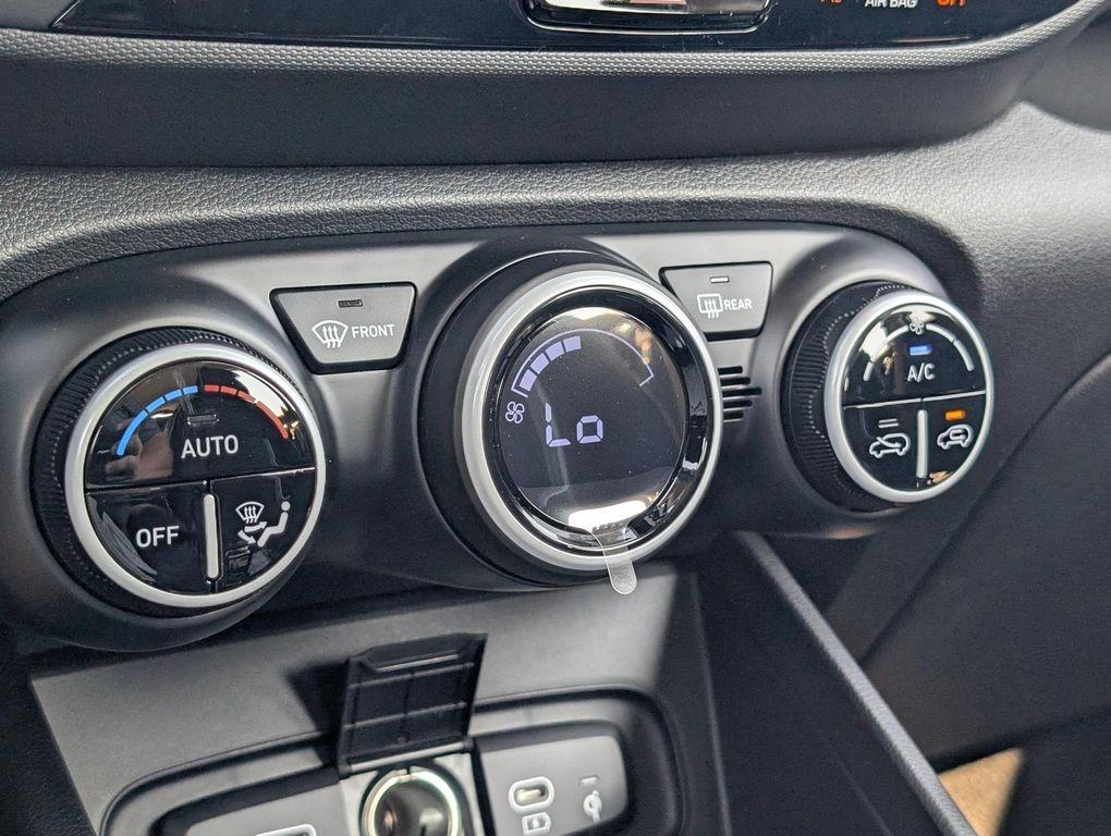 new 2025 Hyundai Venue car, priced at $23,406