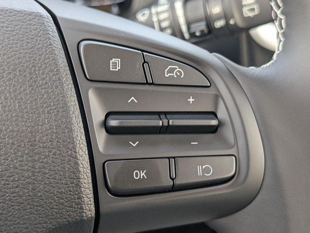 new 2025 Hyundai Venue car, priced at $23,406