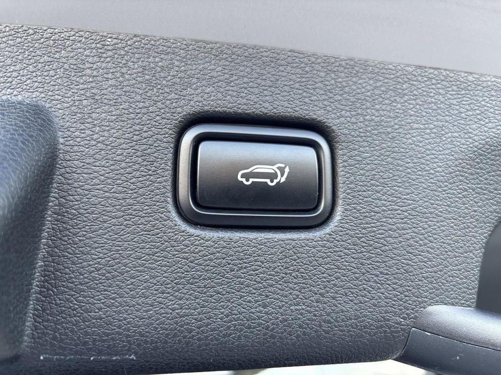 used 2023 Kia Sportage car, priced at $22,138