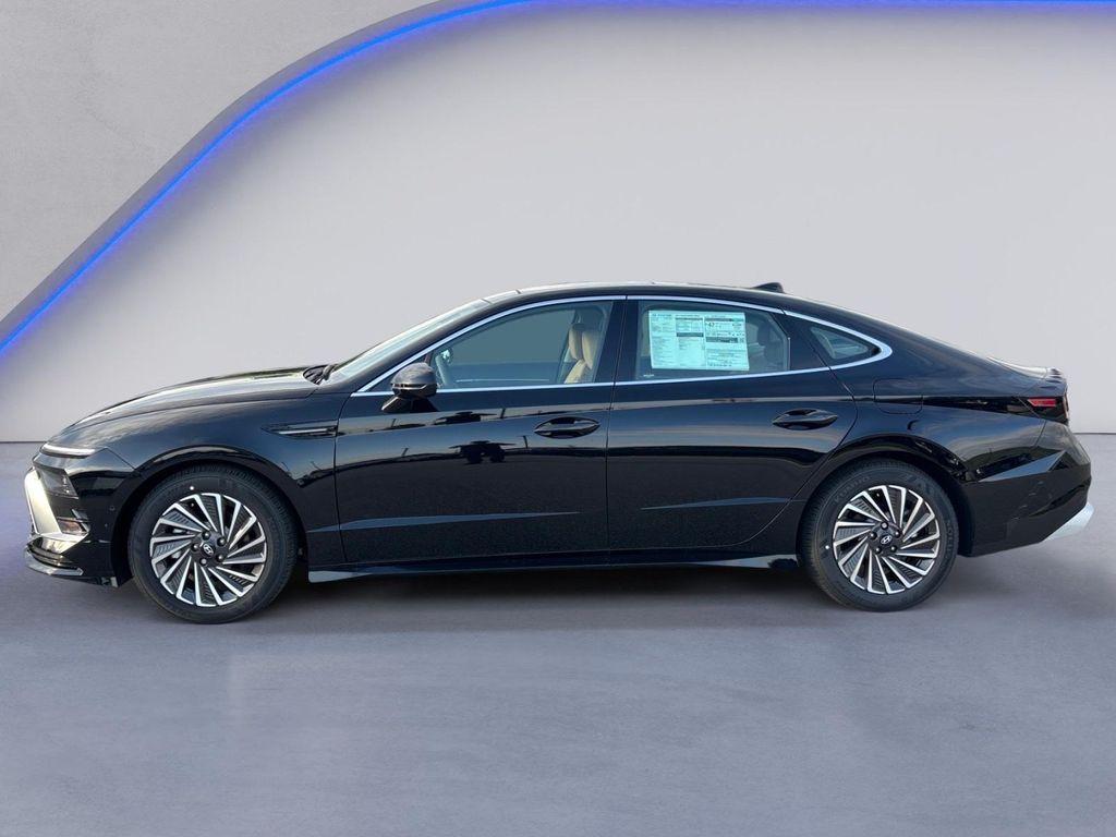 new 2025 Hyundai Sonata Hybrid car, priced at $36,535