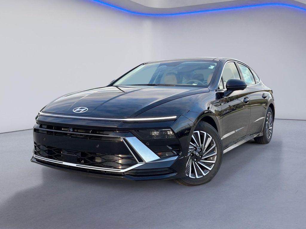 new 2025 Hyundai Sonata Hybrid car, priced at $36,535