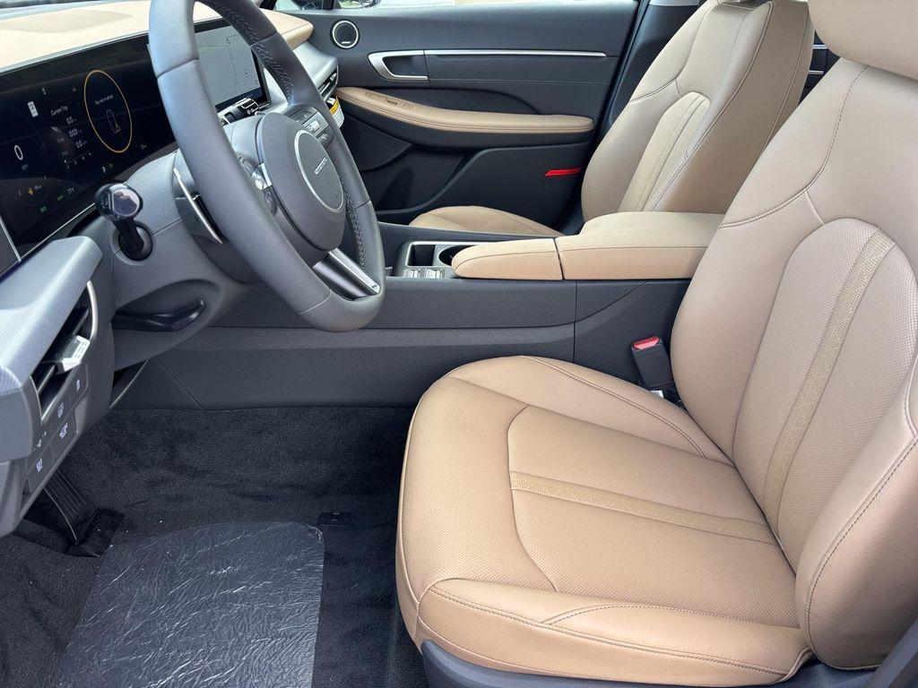 new 2025 Hyundai Sonata Hybrid car, priced at $36,535
