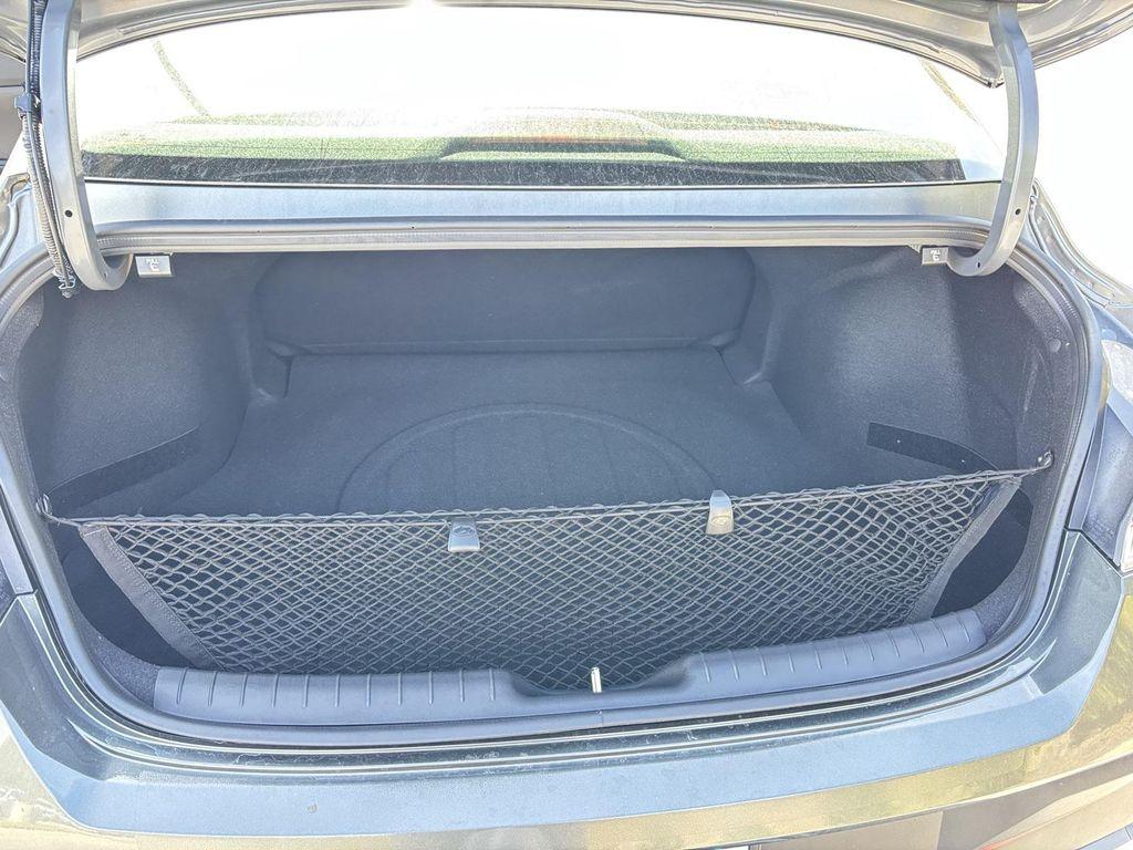 new 2026 Hyundai ELANTRA HEV car, priced at $26,047