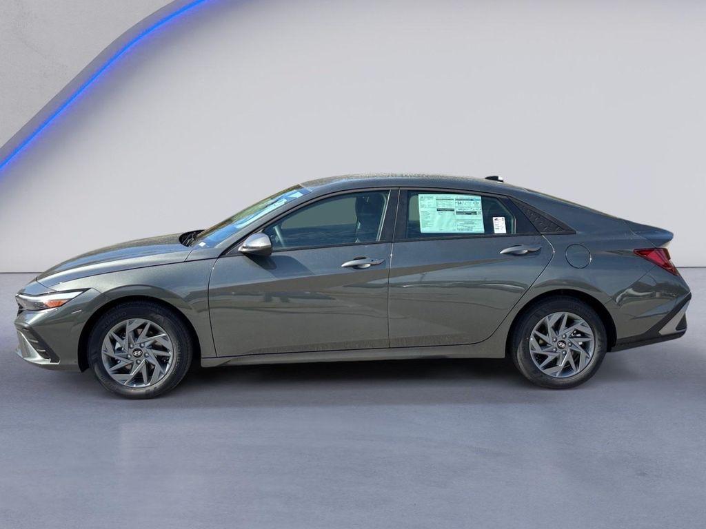 new 2026 Hyundai ELANTRA HEV car, priced at $26,047