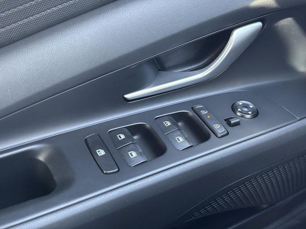 new 2026 Hyundai ELANTRA HEV car, priced at $26,527