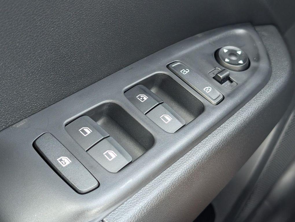 new 2025 Hyundai Venue car, priced at $23,243