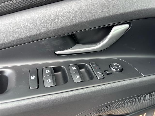 new 2025 Hyundai Elantra car, priced at $22,930