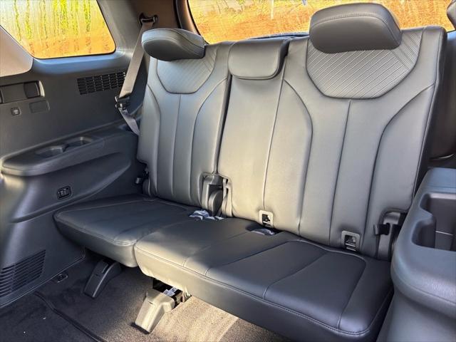 new 2025 Hyundai Palisade car, priced at $44,316