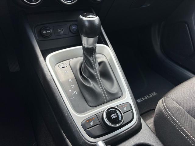 used 2021 Hyundai Venue car, priced at $14,887