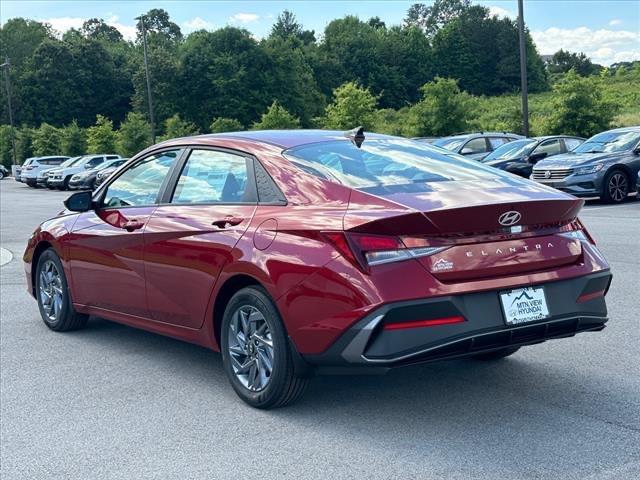 new 2024 Hyundai Elantra car, priced at $21,765