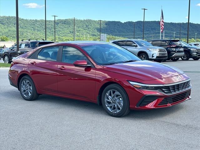 new 2024 Hyundai Elantra car, priced at $21,765