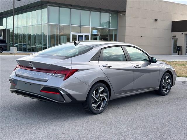 new 2025 Hyundai Elantra car, priced at $29,517