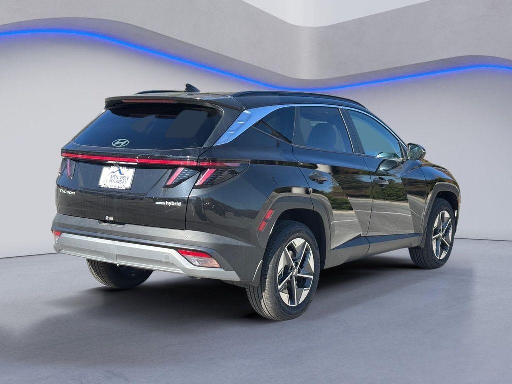 new 2025 Hyundai TUCSON Hybrid car, priced at $35,895