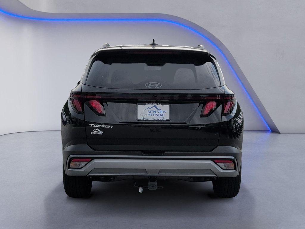 new 2025 Hyundai Venue car, priced at $23,406