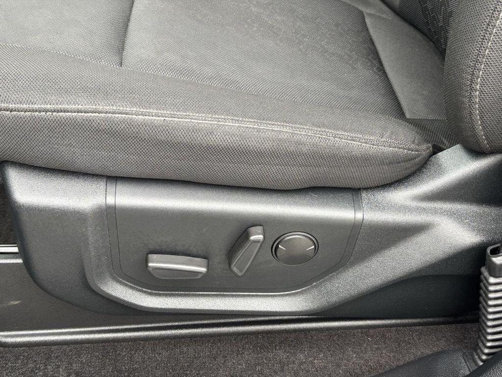 used 2020 Ford F-150 car, priced at $30,647