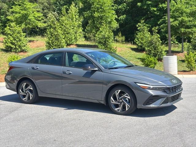 new 2025 Hyundai Elantra car, priced at $23,676