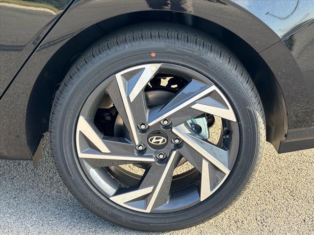new 2025 Hyundai Elantra car, priced at $27,339