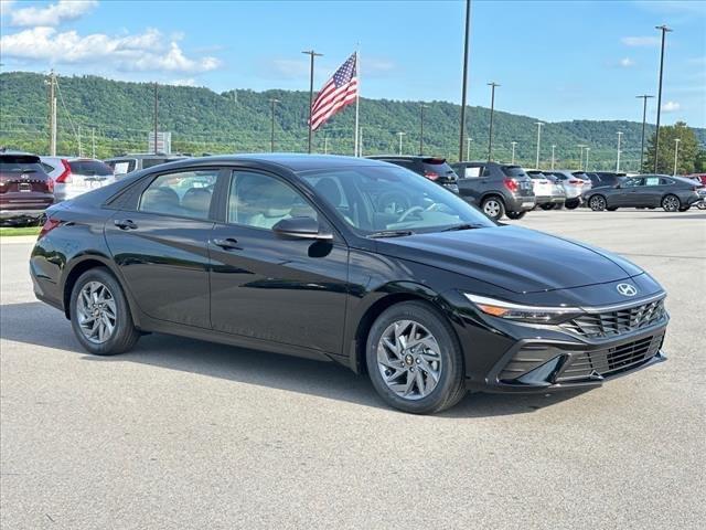 new 2024 Hyundai Elantra car, priced at $21,785