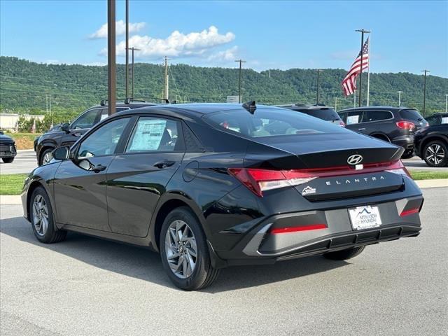 new 2024 Hyundai Elantra car, priced at $21,785