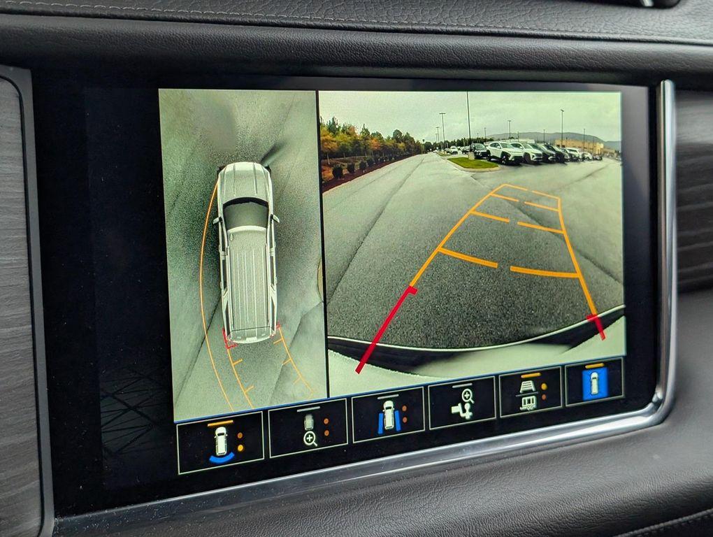 used 2023 GMC Yukon car, priced at $58,943