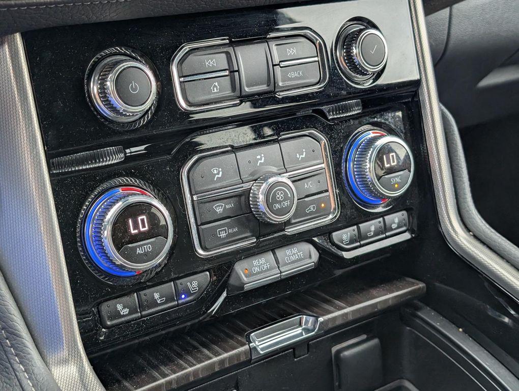 used 2023 GMC Yukon car, priced at $58,943