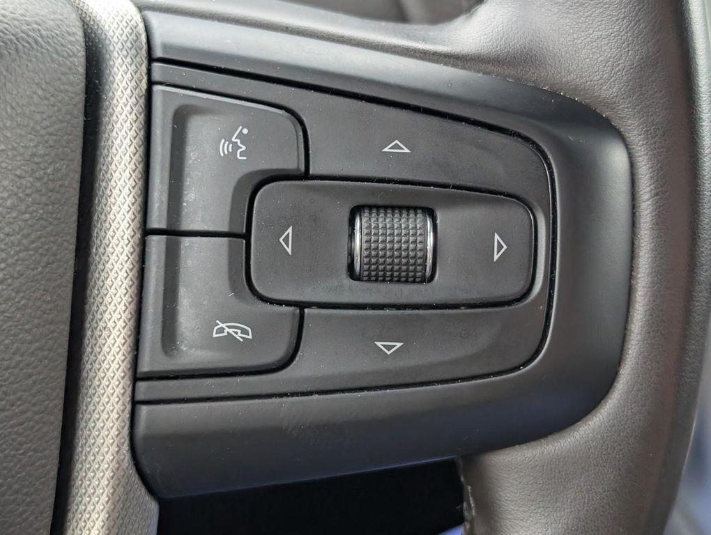 used 2023 GMC Yukon car, priced at $58,943