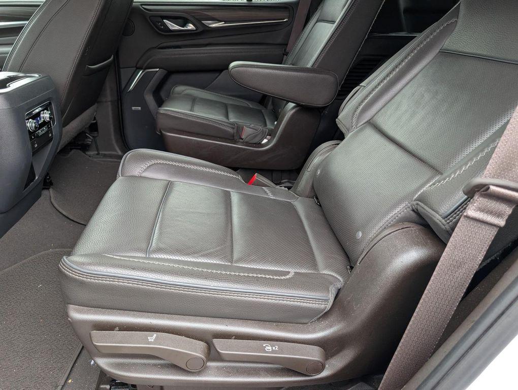 used 2023 GMC Yukon car, priced at $58,943