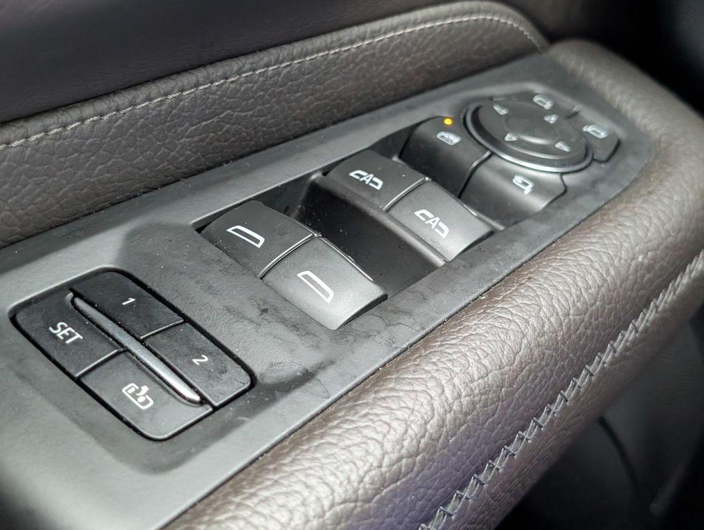 used 2023 GMC Yukon car, priced at $58,943