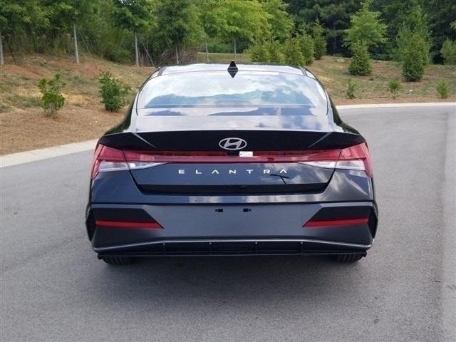 new 2024 Hyundai Elantra car, priced at $23,560