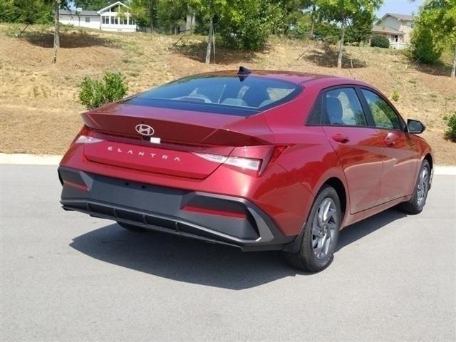 new 2024 Hyundai Elantra car, priced at $21,765