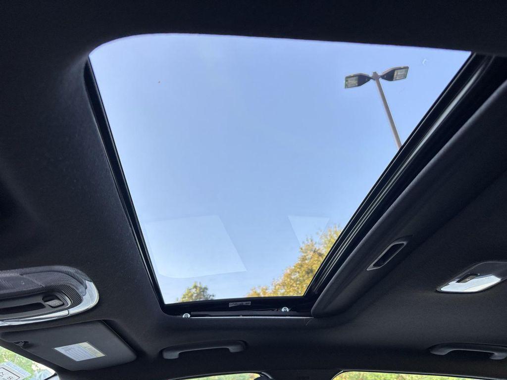 new 2025 Hyundai Elantra car, priced at $28,067