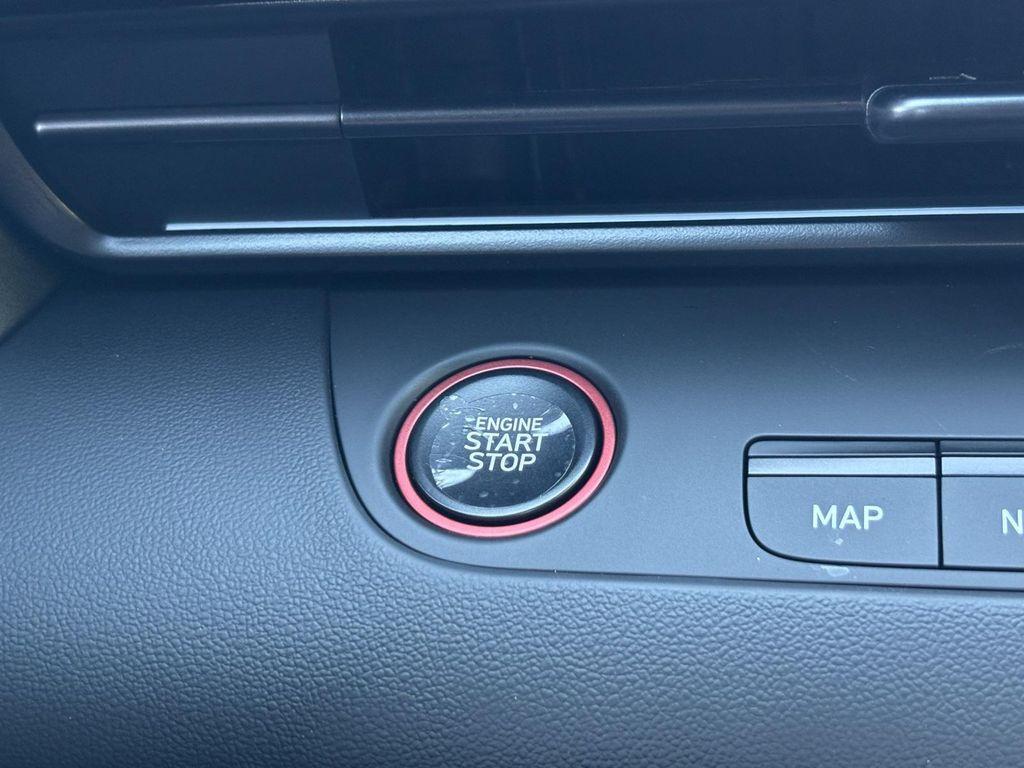 new 2025 Hyundai Elantra car, priced at $28,067