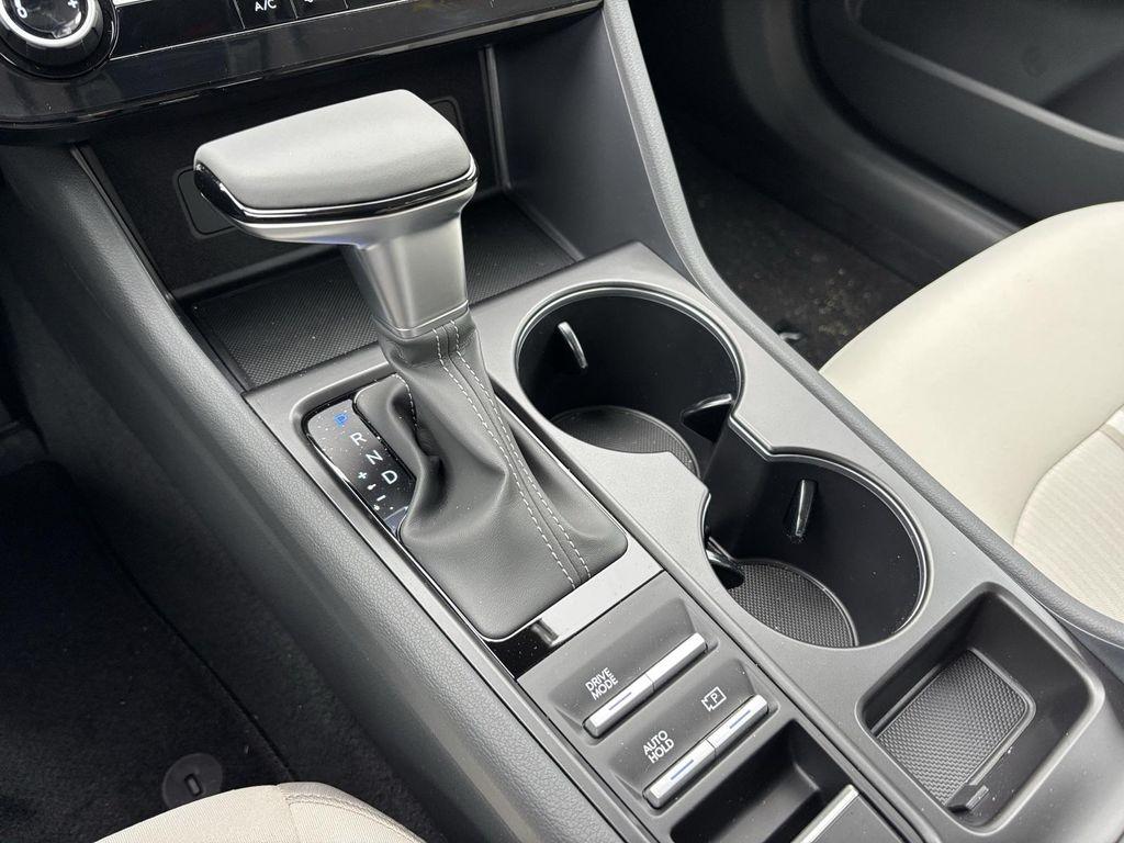 new 2025 Hyundai Sonata car, priced at $25,757