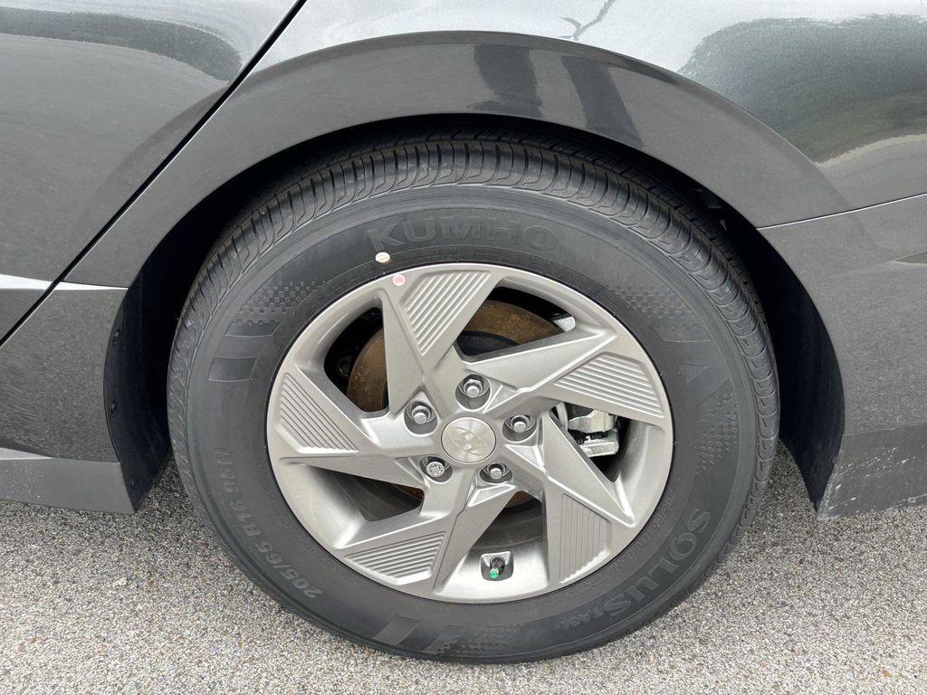 new 2025 Hyundai Sonata car, priced at $25,757