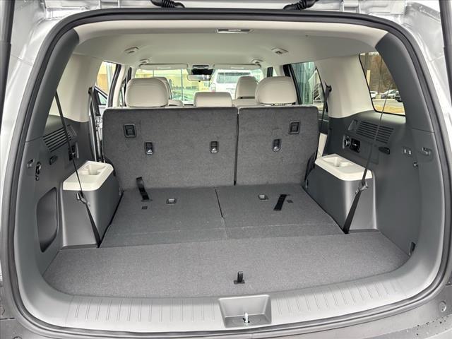 used 2025 Hyundai Santa Fe car, priced at $33,494