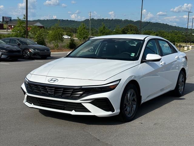 new 2024 Hyundai Elantra car, priced at $22,235