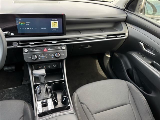 new 2025 Hyundai Tucson car, priced at $25,825
