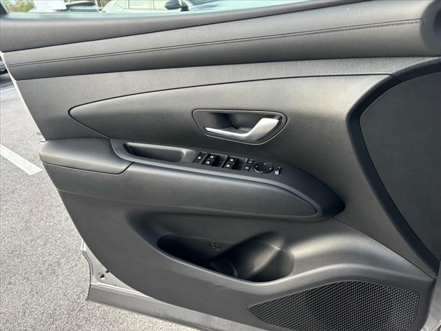 used 2025 Hyundai TUCSON Hybrid car, priced at $32,512